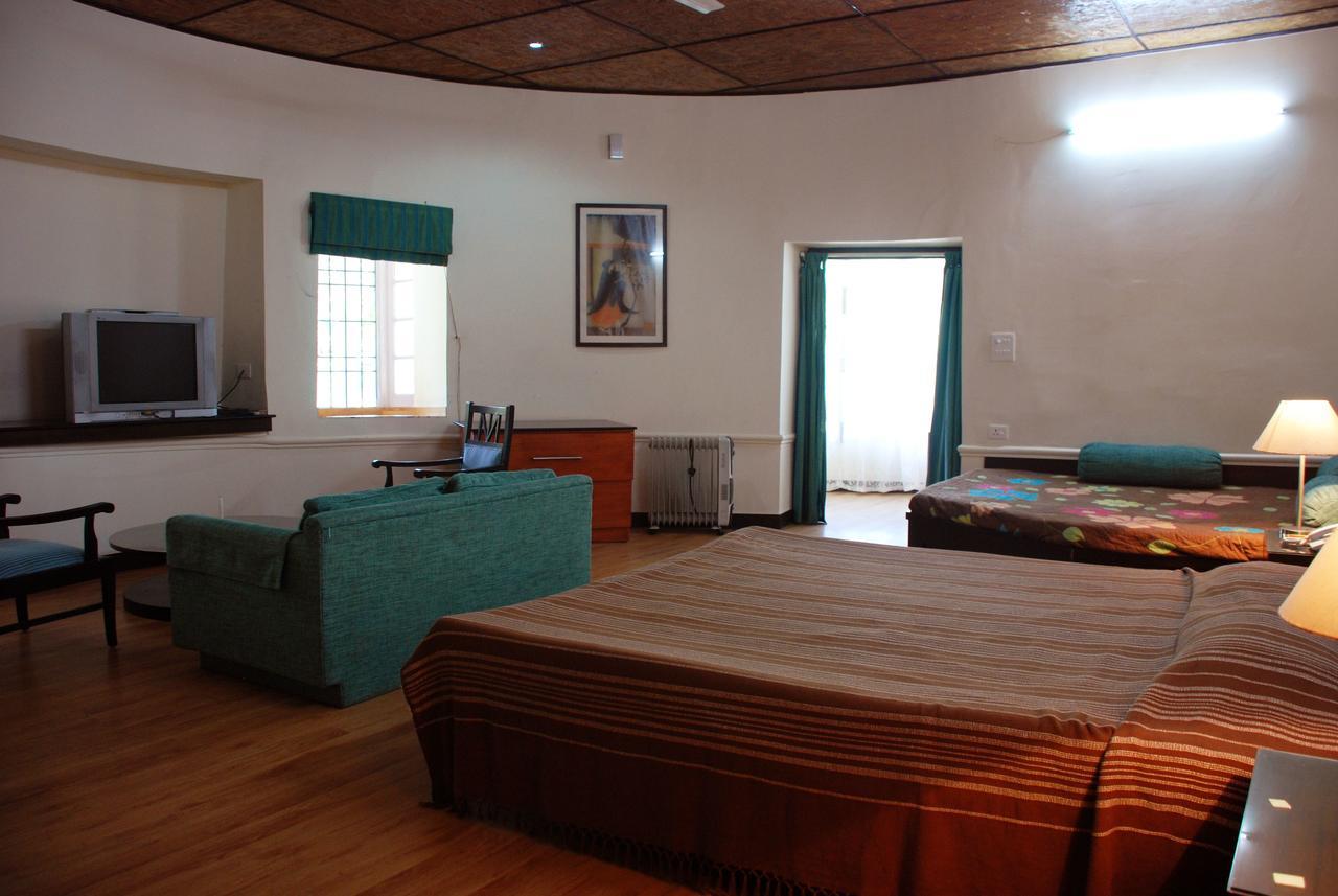 Alasia Hotel Kasauli Exterior foto